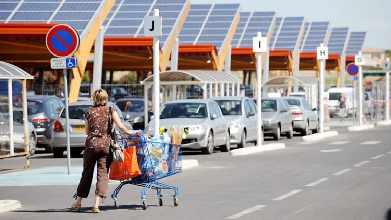 프랑스, 옵션이 아닌 강제의 정책 구사